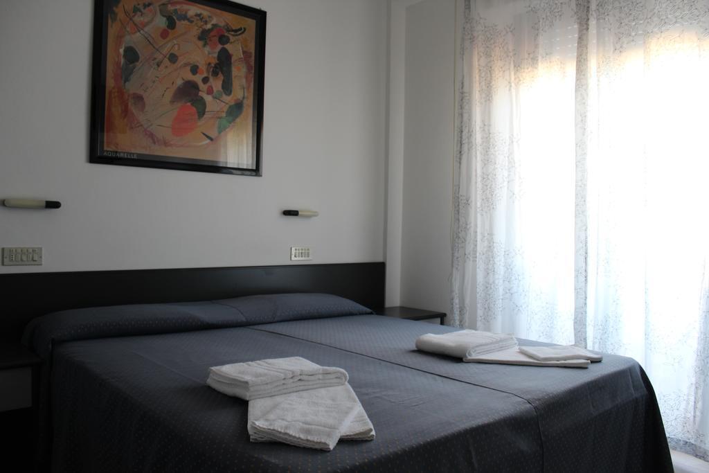 Hotel Grand Meeting Rimini Exterior foto
