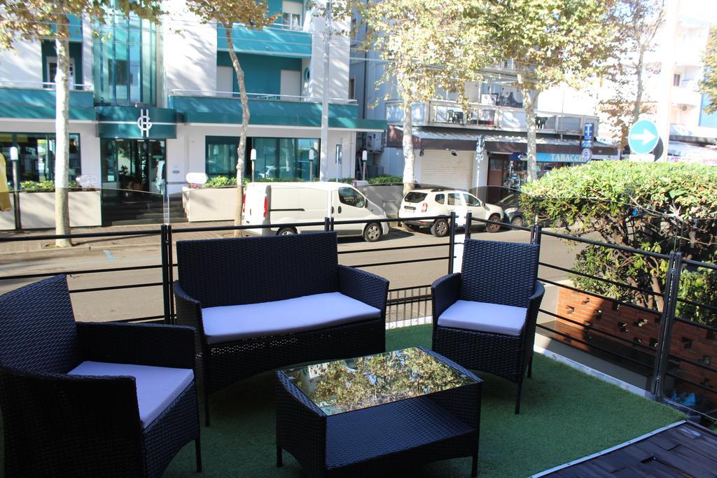 Hotel Grand Meeting Rimini Exterior foto